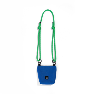 PIESY 🐕 Saszetka na smaczki niebieska