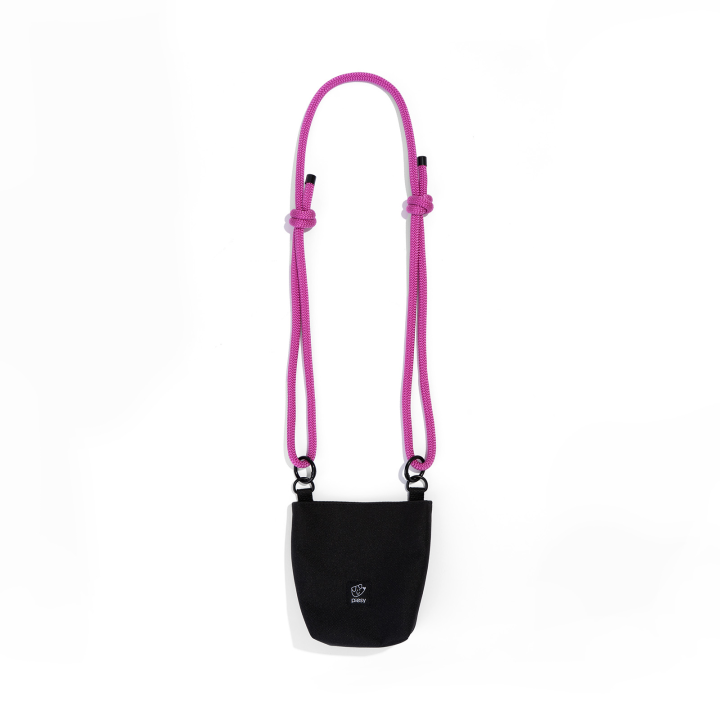 PIESY 🐕 Saszetka na smaczki czarna